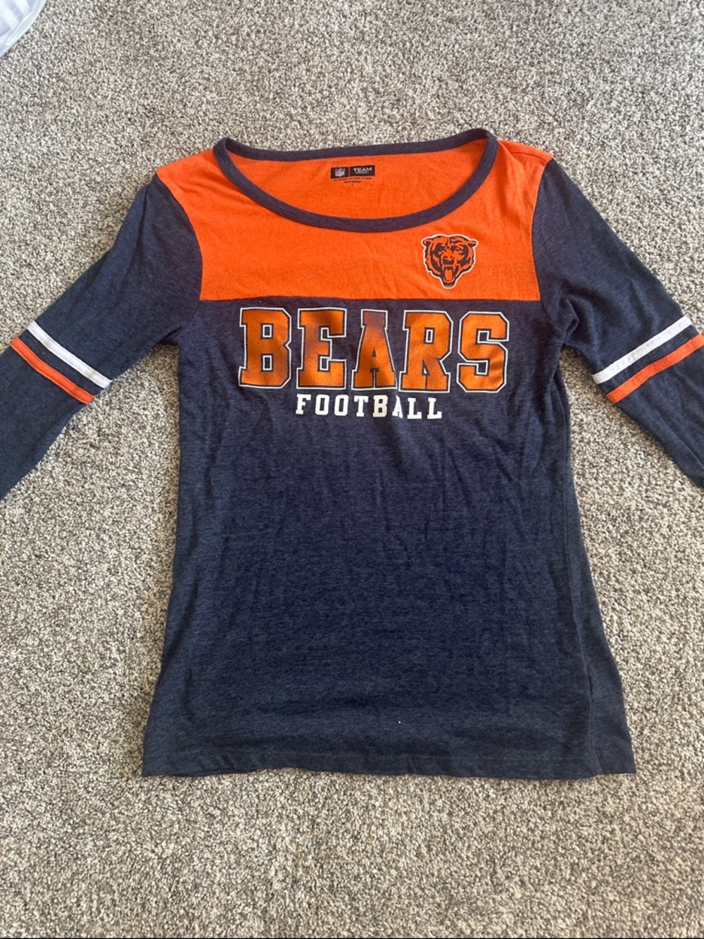 Chicago Bears women’s ' Navy & Orange Football Tee